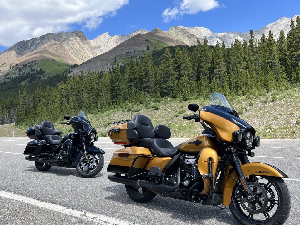 2 bikes parked near the lake